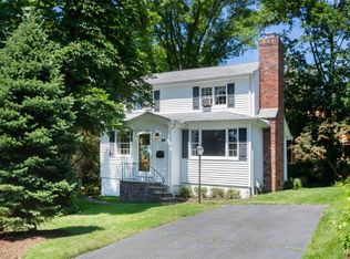 122 Strysko Ave, Mahwah, NJ 07430