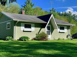 5143 S Pine St, Beaverton, MI 48612