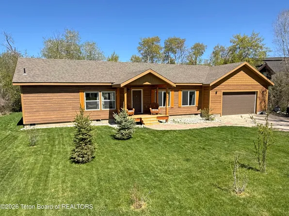 196 Cloudveil Ct, Driggs, ID 83422