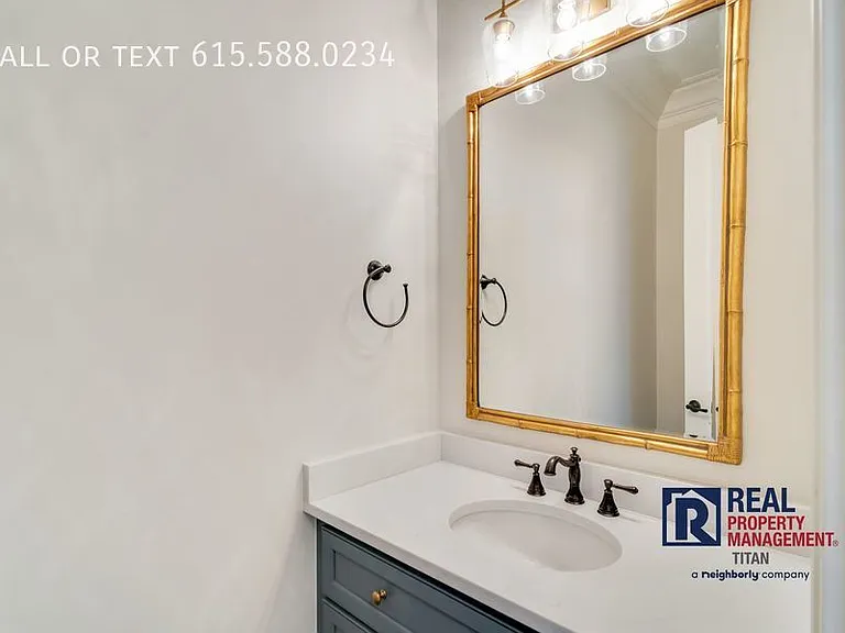 9220 Lehigh Dr — Photo 37