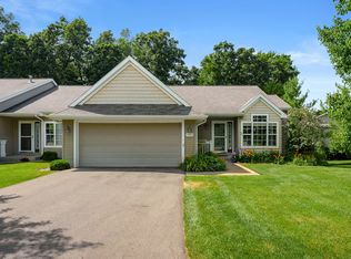 1450 Tanager Ln, Kalamazoo, MI 49009