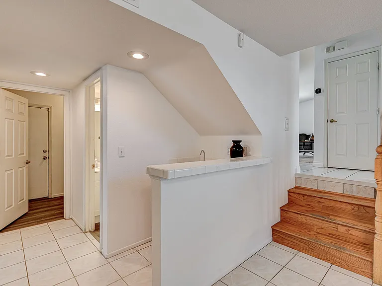 8412 Vibrant Dr — Photo 20