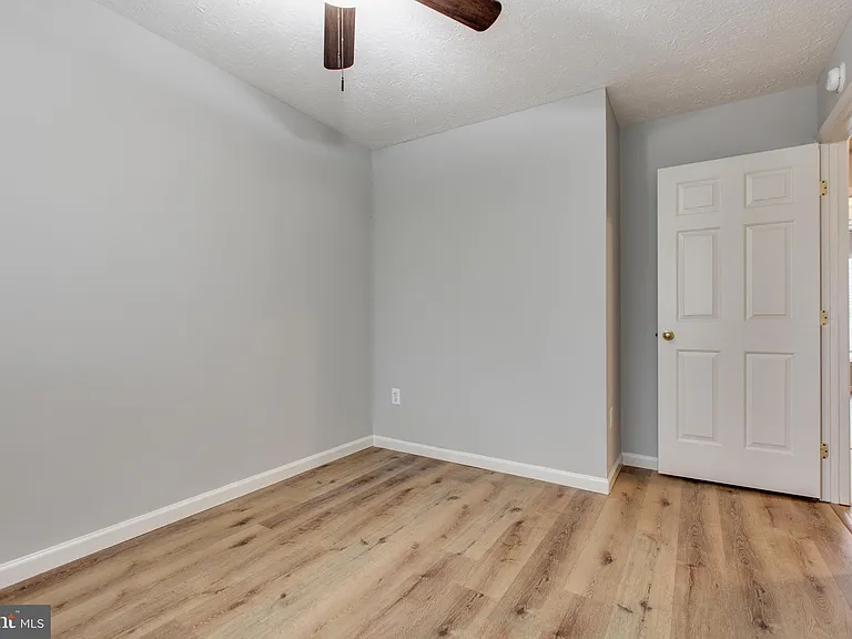 2542 Piney Pass Way — Photo 21