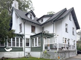 8231 Austin St, Kew Gardens, NY 11415