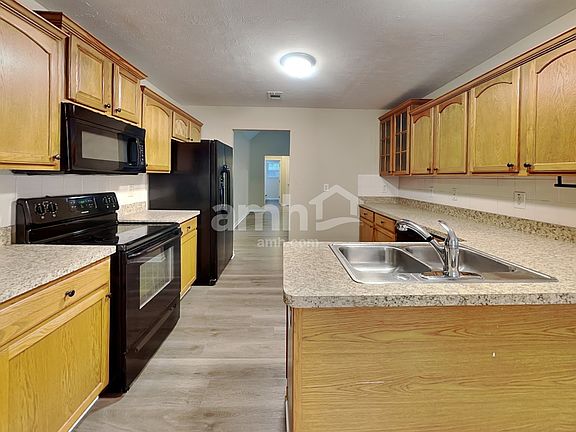 3rd image of 1254 Opie Ln