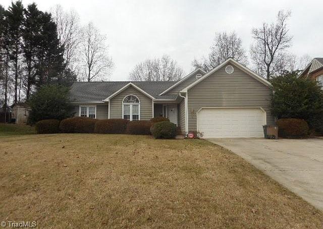 1st image of 5 Oliver Ct