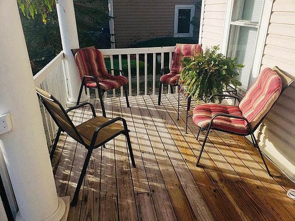 Furnished half of porch with 902-3