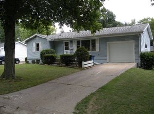 1911 Edison St, Danville, IL 61832