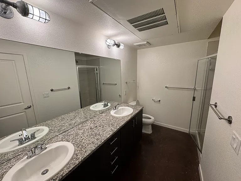 Curtis Street Lofts — Photo 39