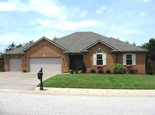 2808 Windemere Dr, Evansville, IN