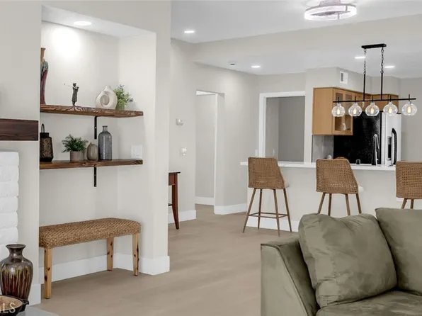 280 Vista Royale Cir W, Palm Desert, CA 92211