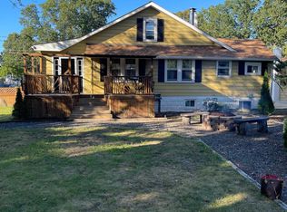 615 Kayser Ave, Pine Hill, NJ 08021