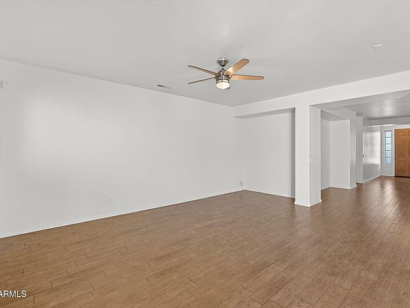 3rd image of 8217 W BLOOMFIELD Road