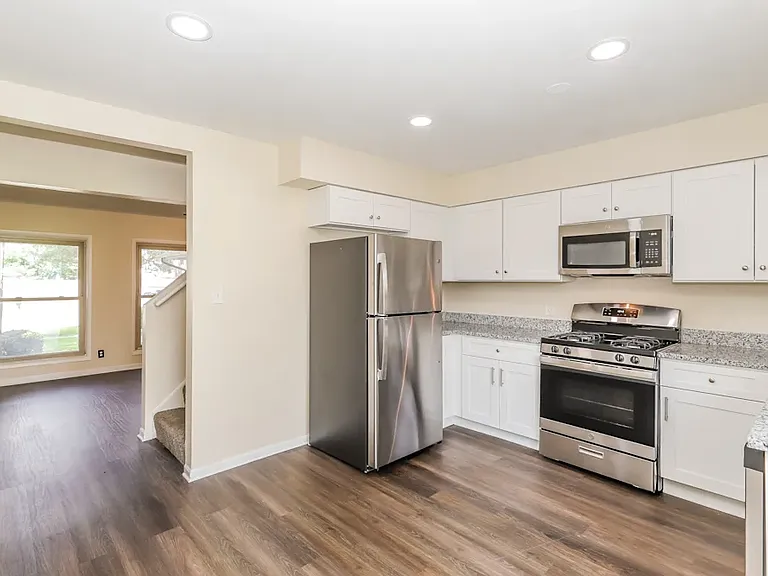 2281 Jasmine Dr — Photo 7