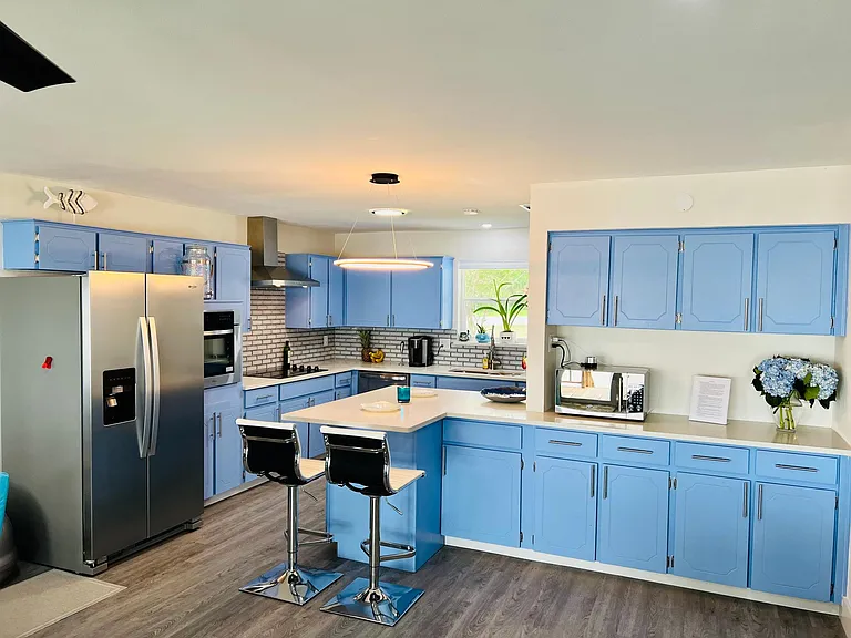 1340 E Cedar Creek Pkwy — Photo 5