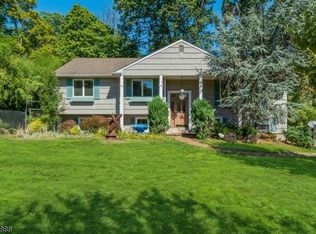 1401 Croyden Rd, Bridgewater, NJ 08807