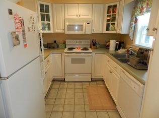 20 Windsor Commons Dr, Kennebunk, ME 04043