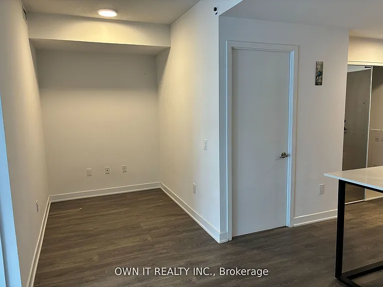 35 Tubman Ave #917 — Photo 3