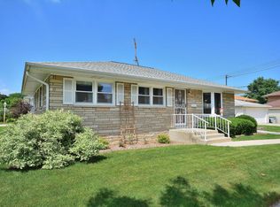 8022 W Ohio Ave, Milwaukee, WI 53219