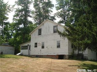 976 McDonald Rd, Auburn, NY 13021