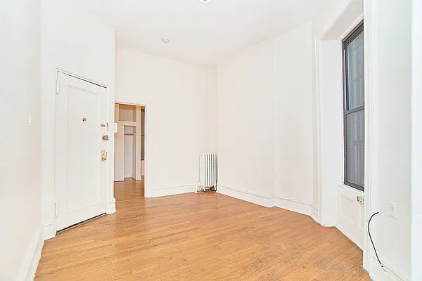 Rented by Living New York | media 11