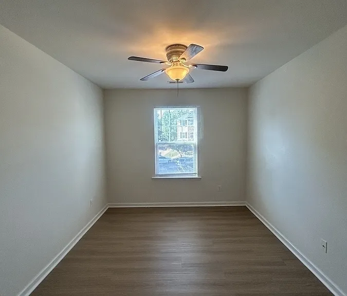 11100 Gwynn Oaks Dr #102 — Photo 9