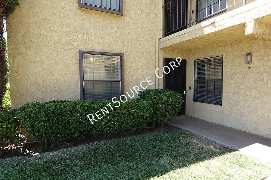 1st image of 1551 W Avenue L Unit 7