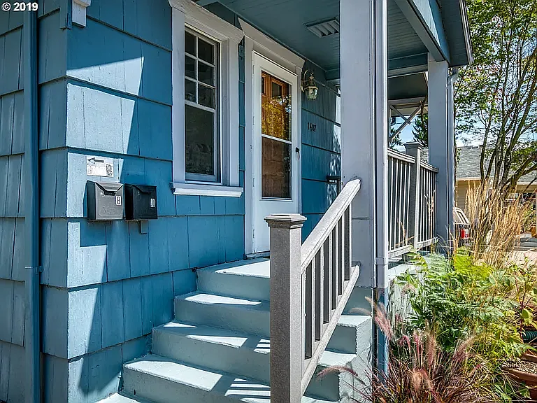 1407 N Winchell St — Photo 11