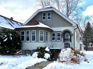 3447 S 10th St, Milwaukee, WI 53215