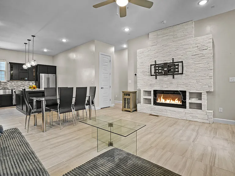 452 Vin Benicarlo Pl — Photo 9