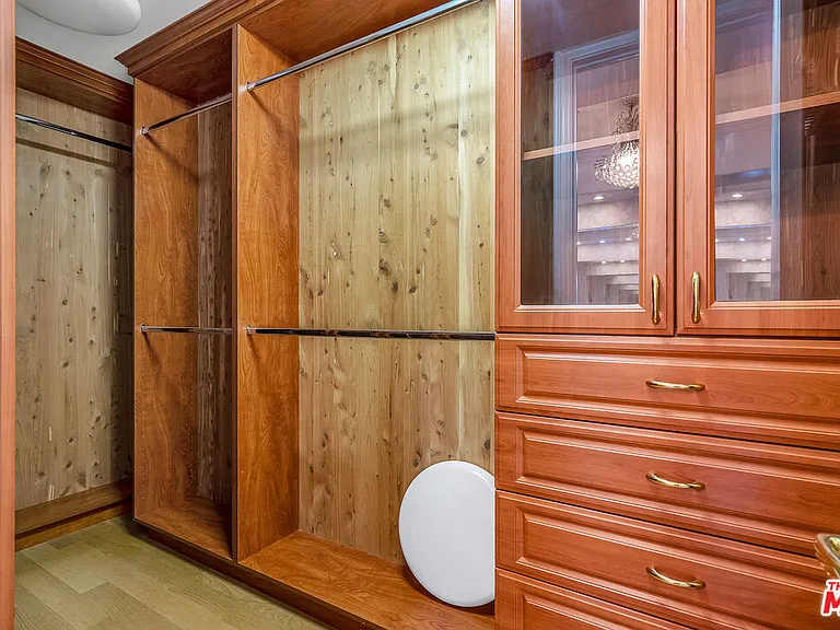 11244 Briarcliff Ln — Photo 59