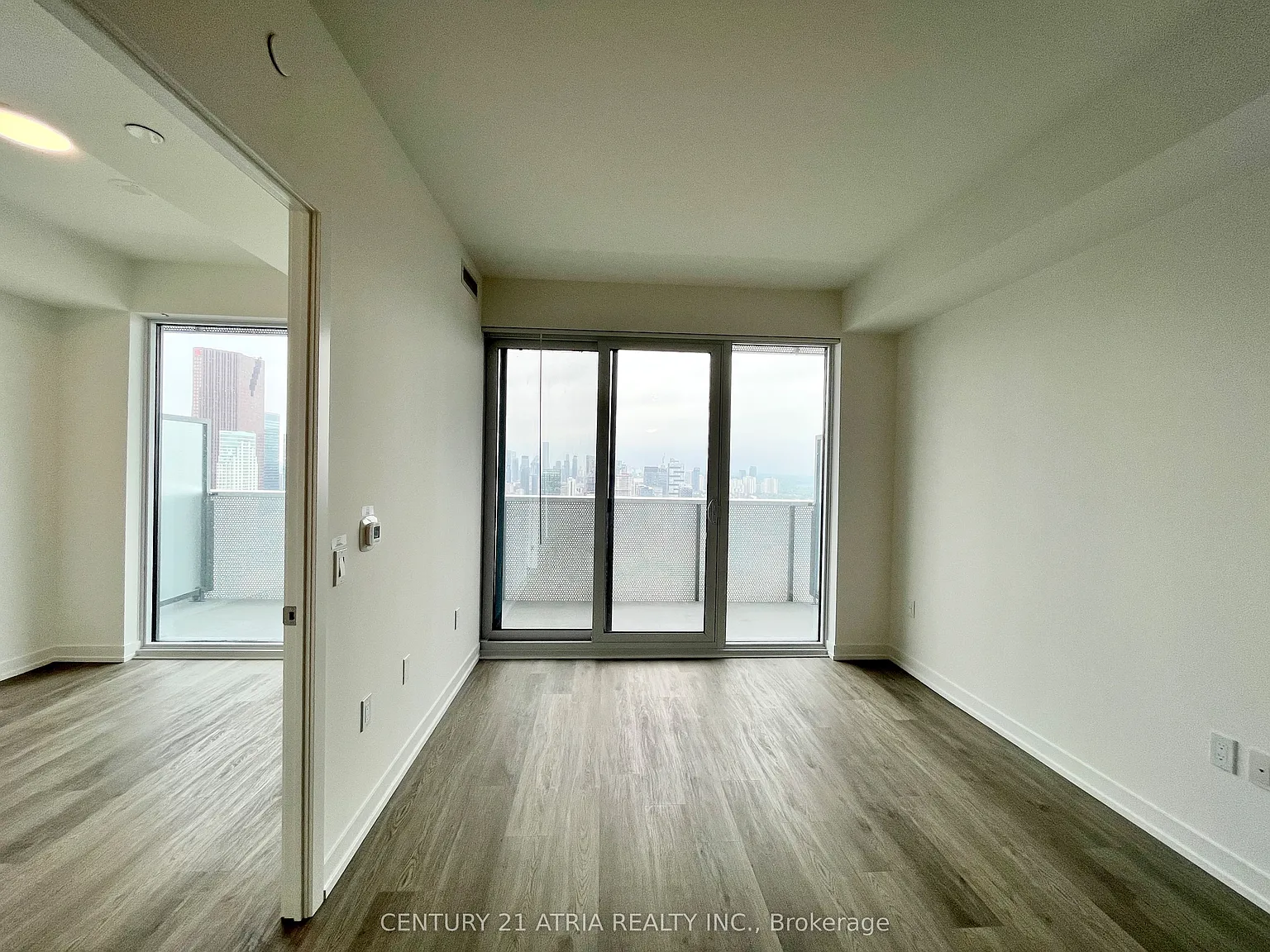 2 bed, $2,800 — Photo 4