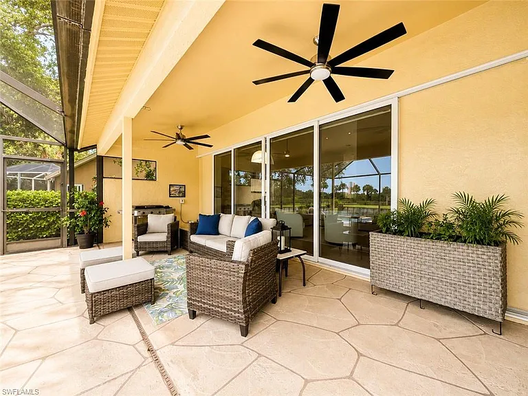 25151 Bay Cedar Dr — Photo 21