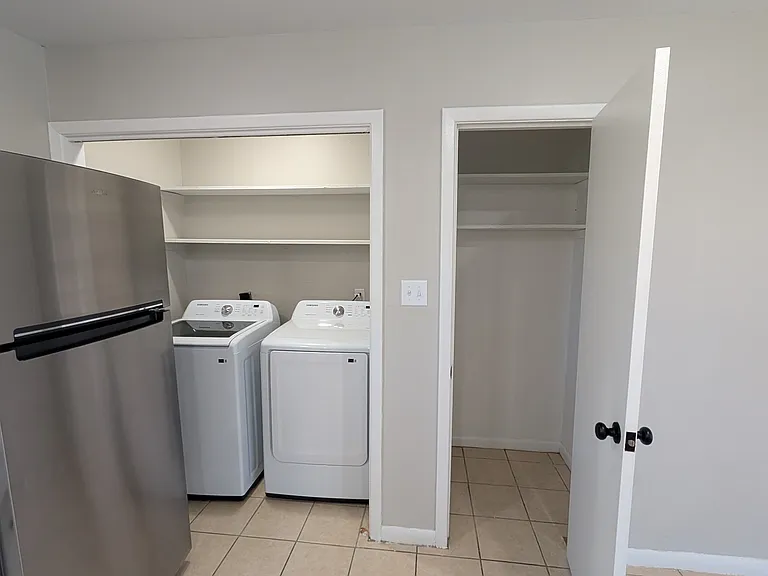 1120 W Monroe Ave #2 — Photo 9