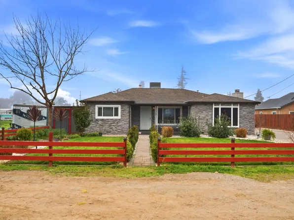 3917 Santa Fe St, Riverbank, CA 95367