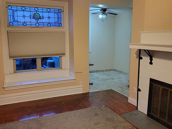 Livingroom and view of breakfast nook