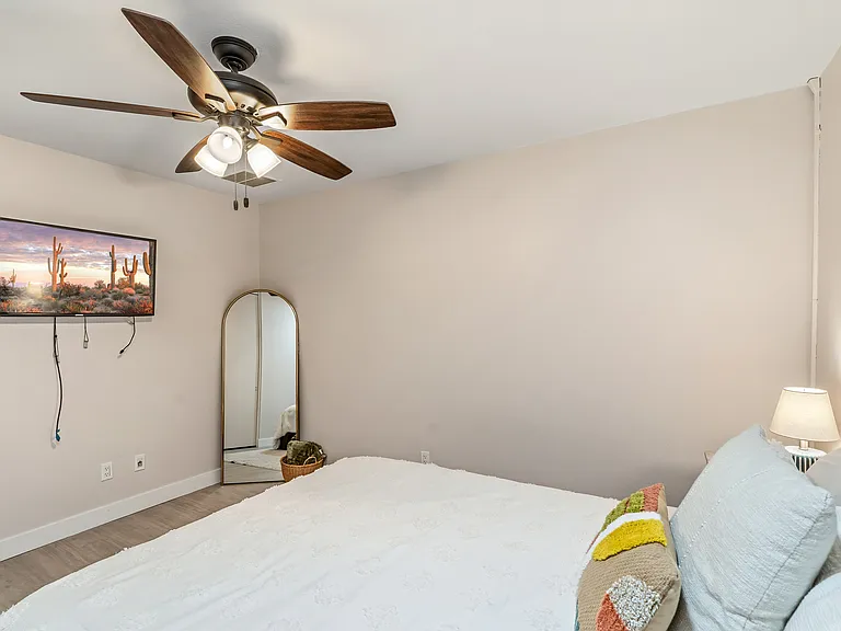 2234 N 74th Way — Photo 10