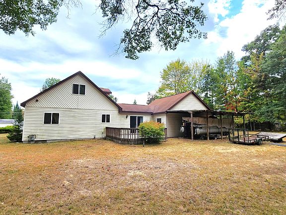 2nd image of 870 Springwood Dr