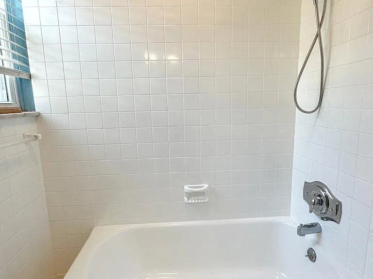 2509 S Rosewood St — Photo 34