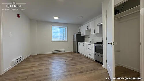 244 King St Photo 1