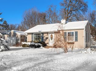 6428 Brentwood Ave N, Crystal, MN 55428
