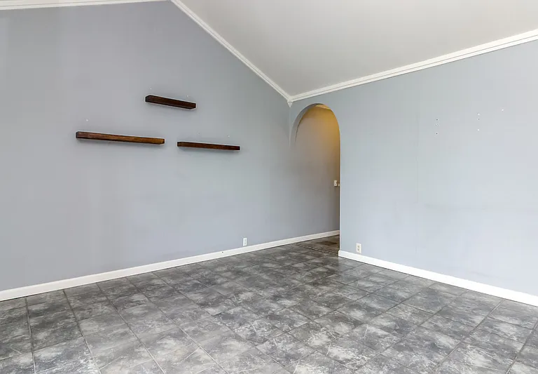 625 N Jackson Ave #B42 — Photo 11