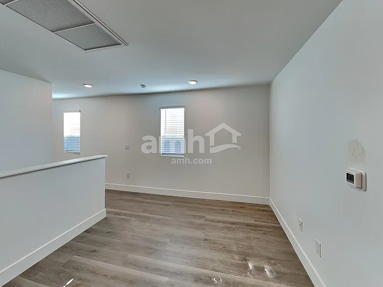 7426 S Keller Ln — Photo 7