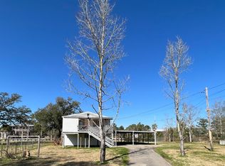 10149 Bayou View Dr W, Bay Saint Louis, MS 39520