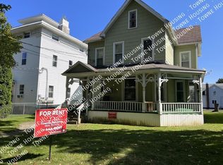 321 Washburn St #3, Lockport, NY 14094