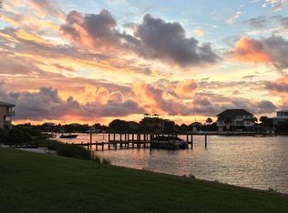 422 Fort Pickens Rd, Pensacola Beach, FL 32561