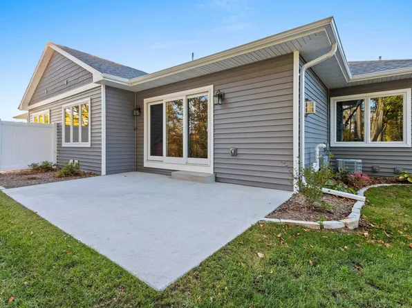 362 Division St, Luxemburg, WI 54217