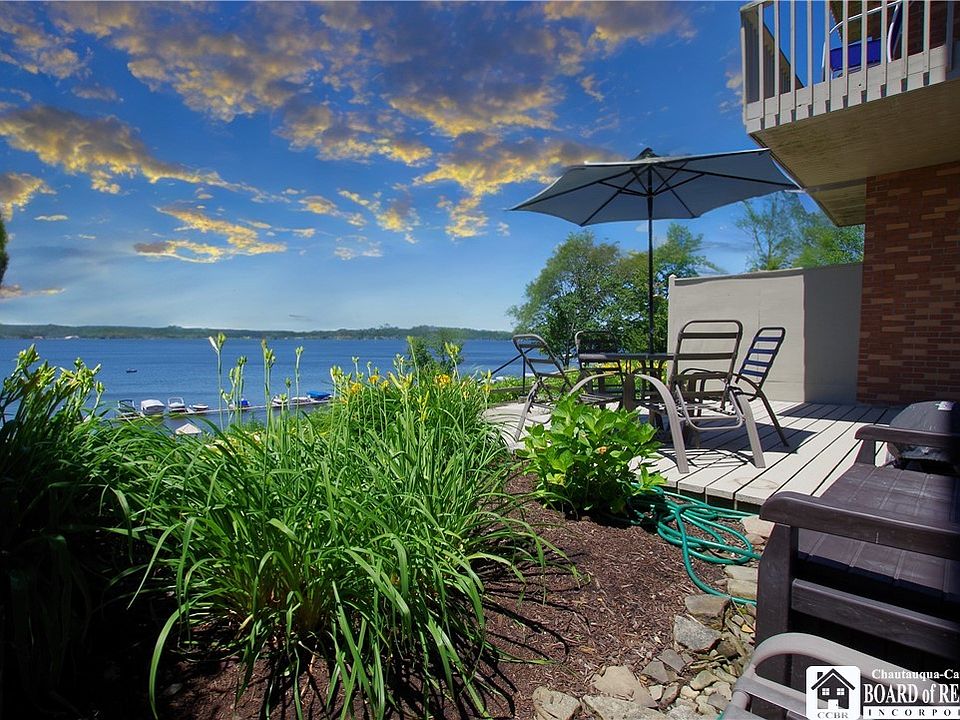1st image of 37 Cayuga Cir