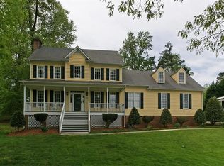 805 Birkdale Dr, Clayton, NC 27527