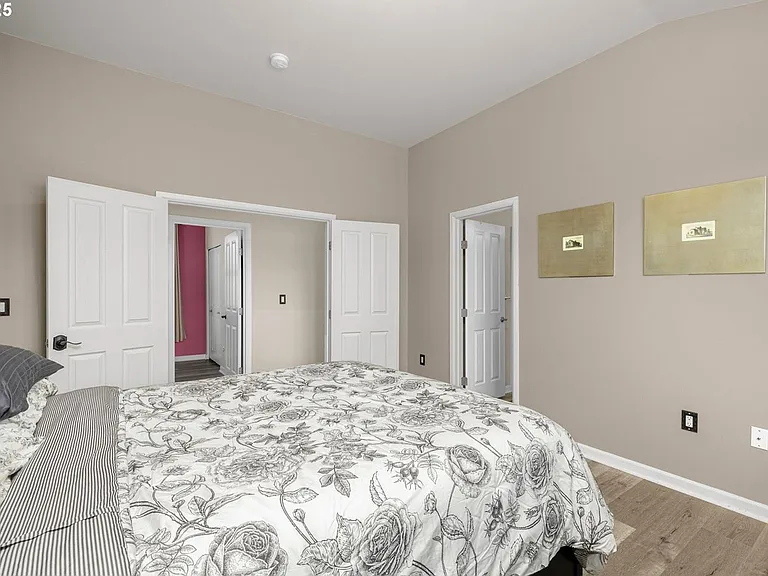 10955 SW 130th Ave — Photo 18